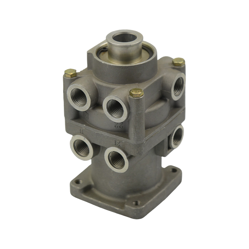 Precision Dual-Circuit Pneumatica Foot Brake Valve
